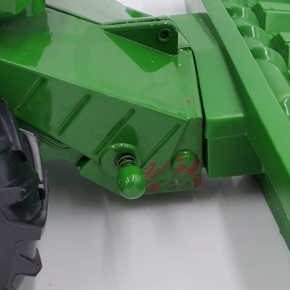 Vintage ERTL John Deere 9510 Maximizer Combine With Corn Header - Picture 5 of 8